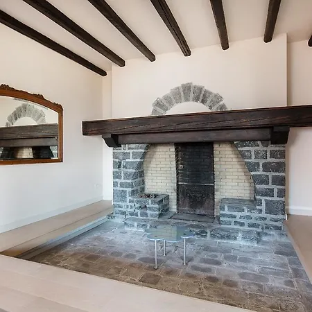 Villa Acqua Perla *